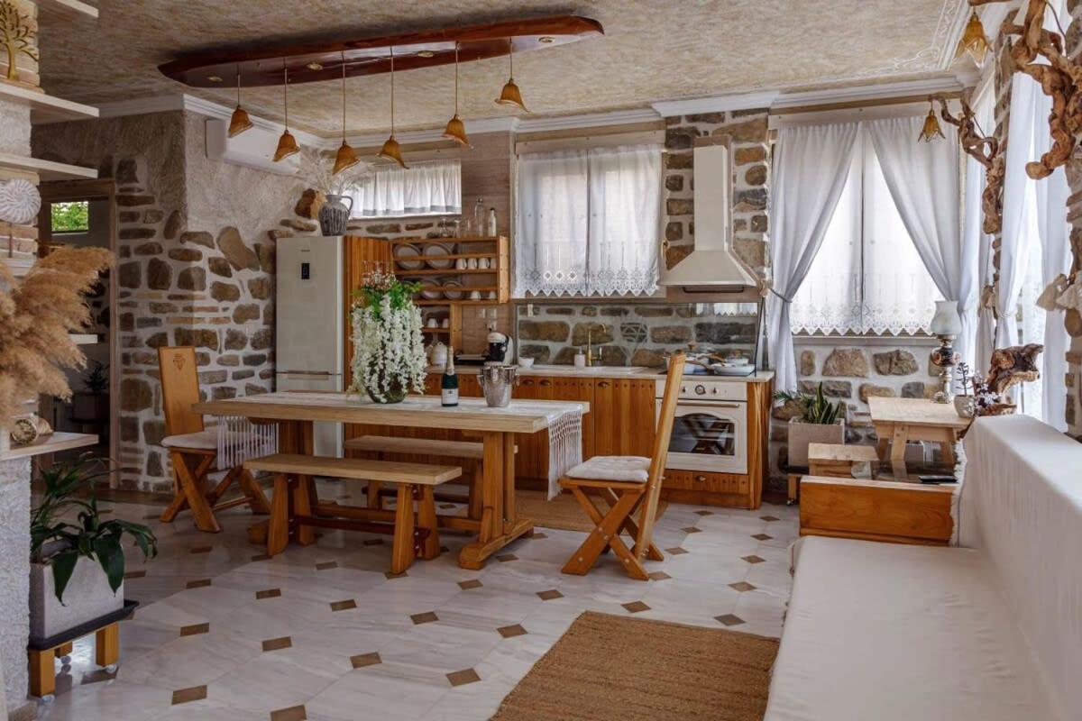 Lithos Messolongi Paradise - A Luxurious Retreat Mesolóngion Buitenkant foto